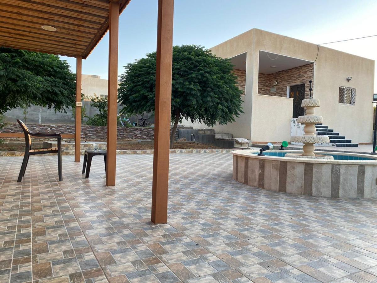 הוילה Al-Qasr مزرعة النجم Najem Farm מראה חיצוני תמונה